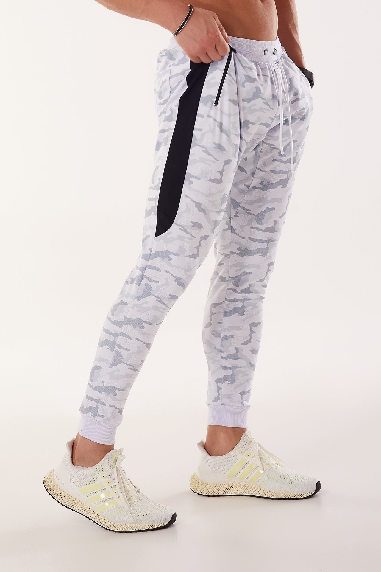 Essential Armyfit Cotton Jogger Snow